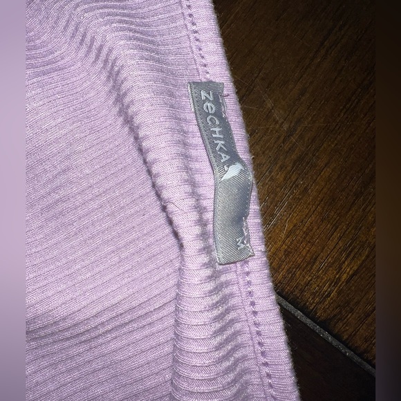 Zechka lavender ruched drawstring crop top - Picture 3 of 3